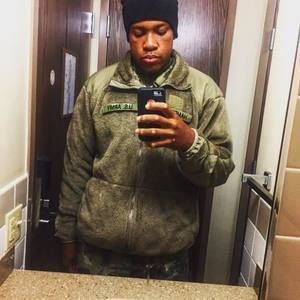 Meet your Posher, Zackary